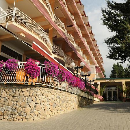 אוהריד Hotel Belvedere מראה חיצוני תמונה