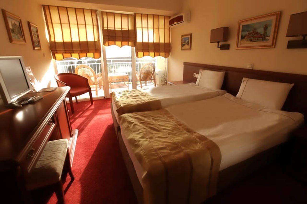 אוהריד Hotel Belvedere מראה חיצוני תמונה