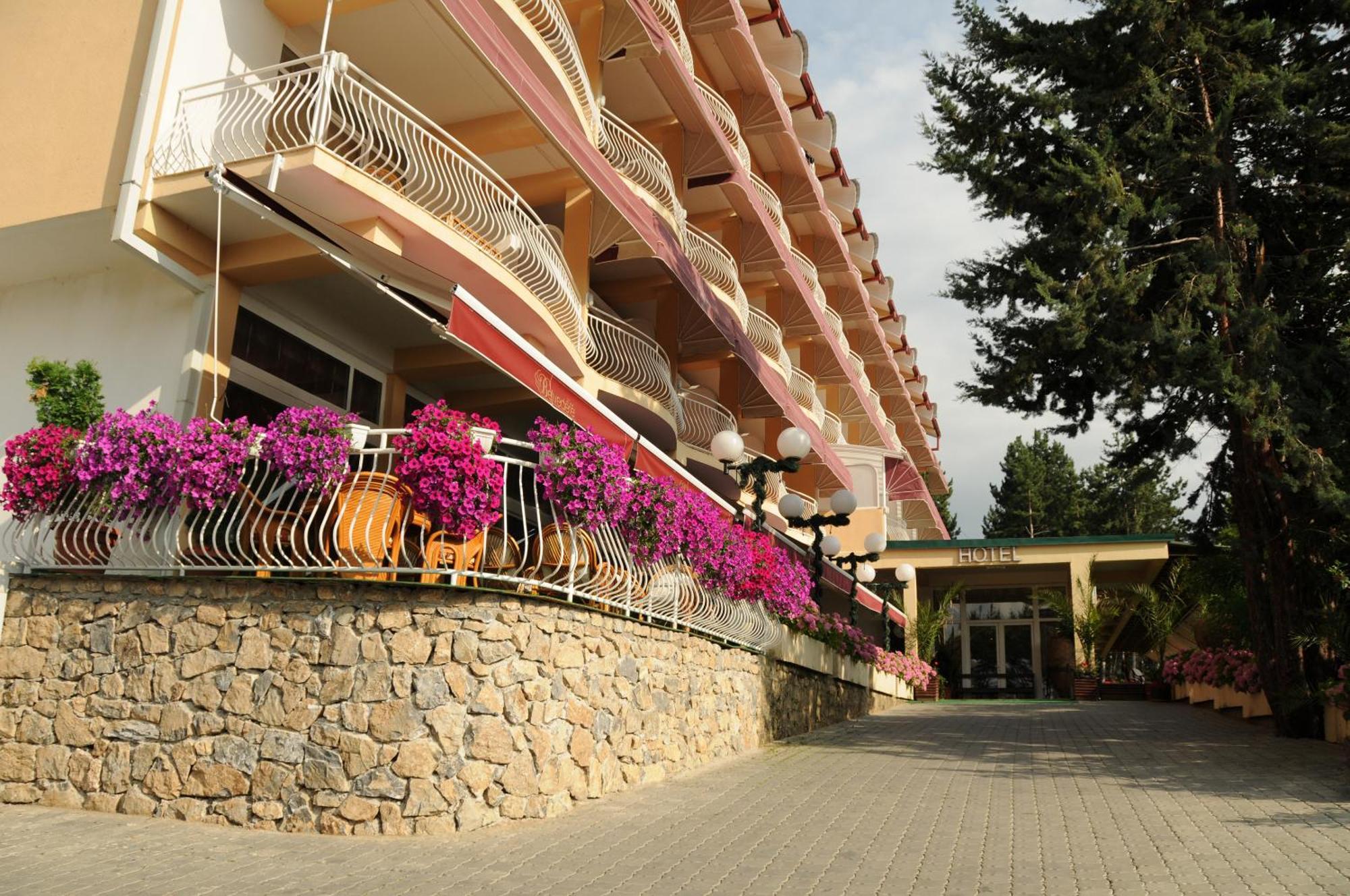 אוהריד Hotel Belvedere מראה חיצוני תמונה