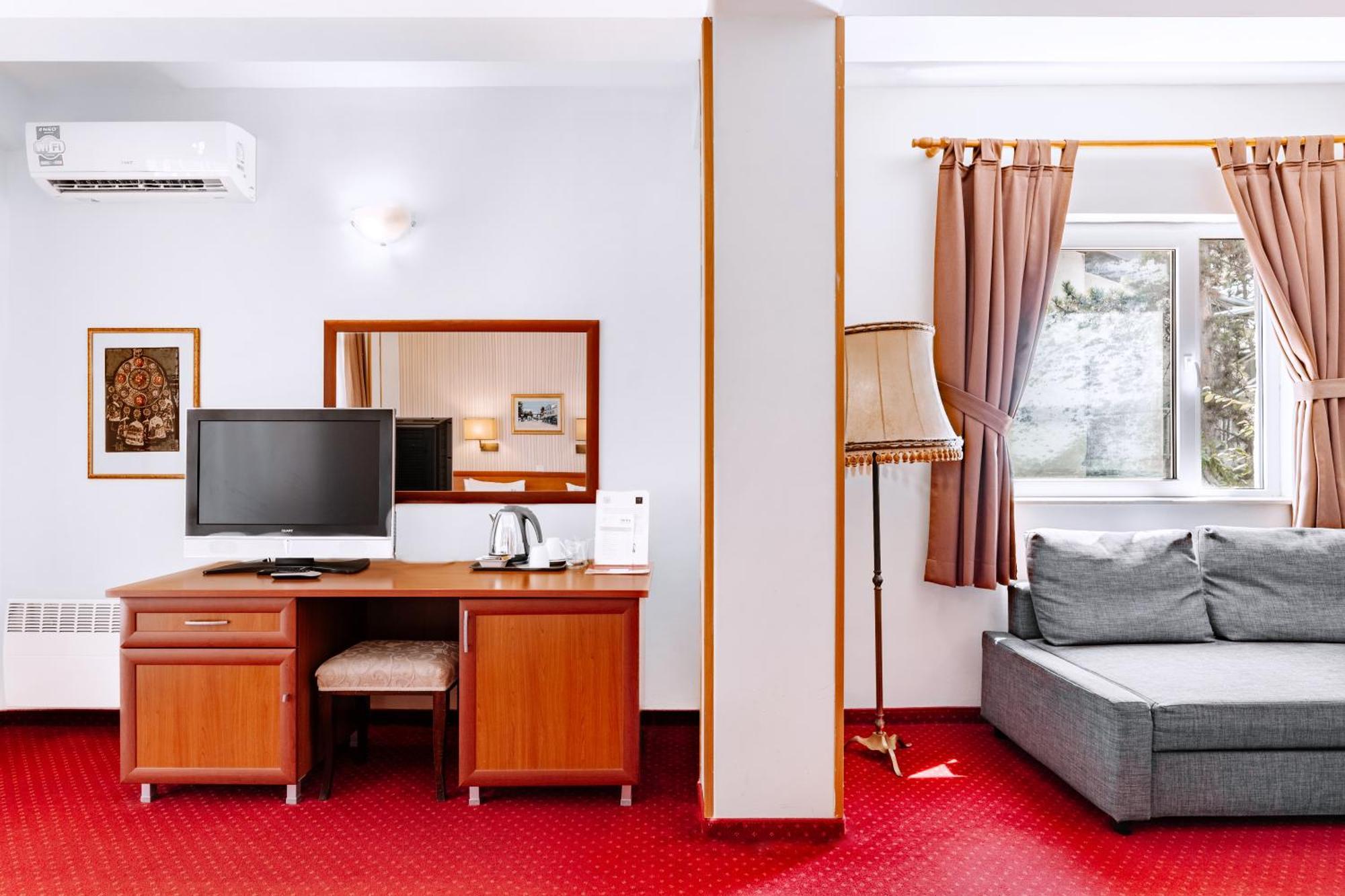 אוהריד Hotel Belvedere מראה חיצוני תמונה