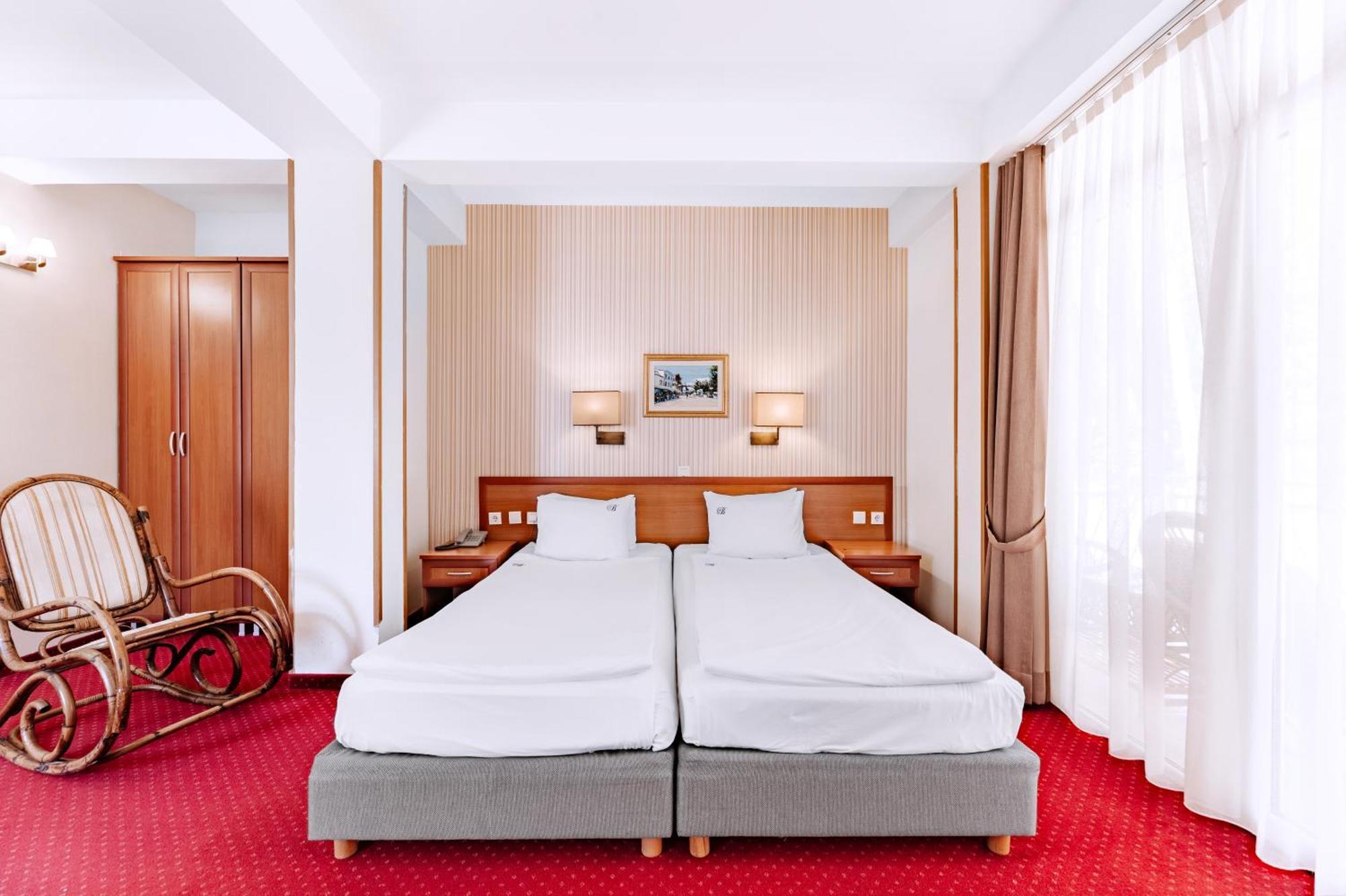 אוהריד Hotel Belvedere מראה חיצוני תמונה