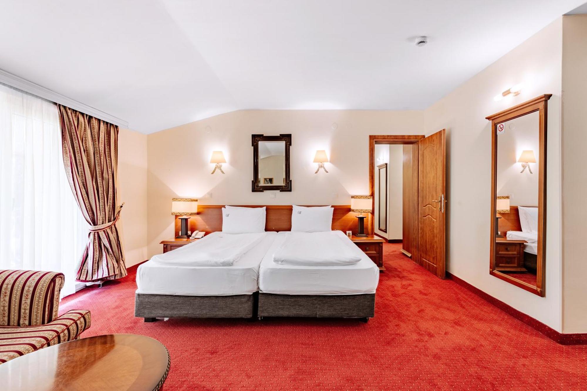 אוהריד Hotel Belvedere מראה חיצוני תמונה